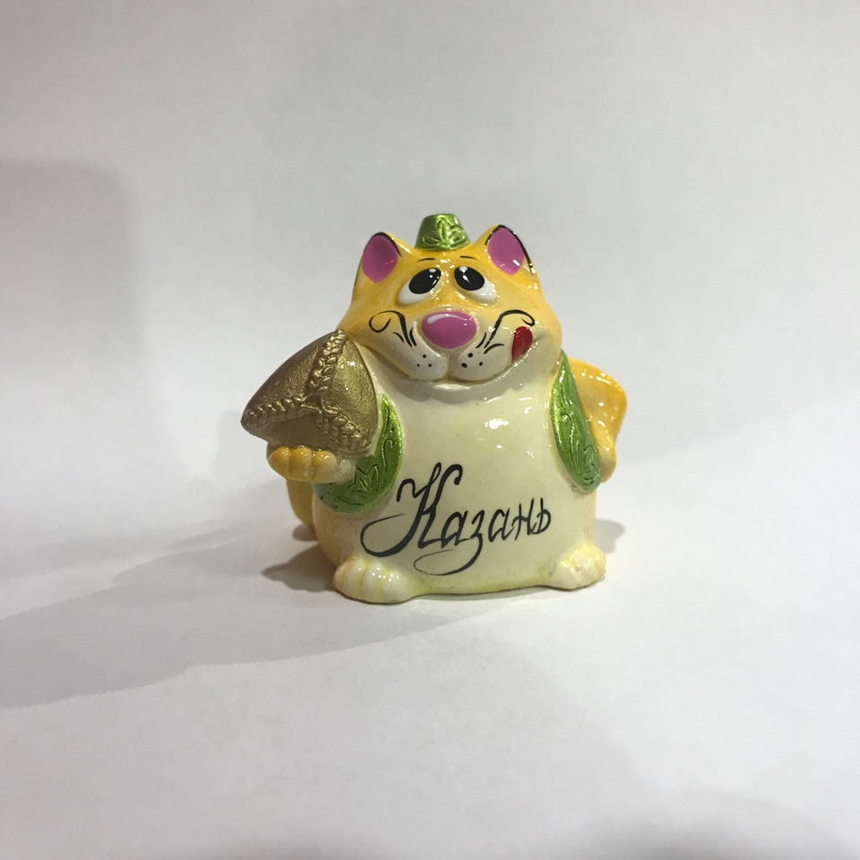 Кот с треугольником Казань 5см (зеленый)