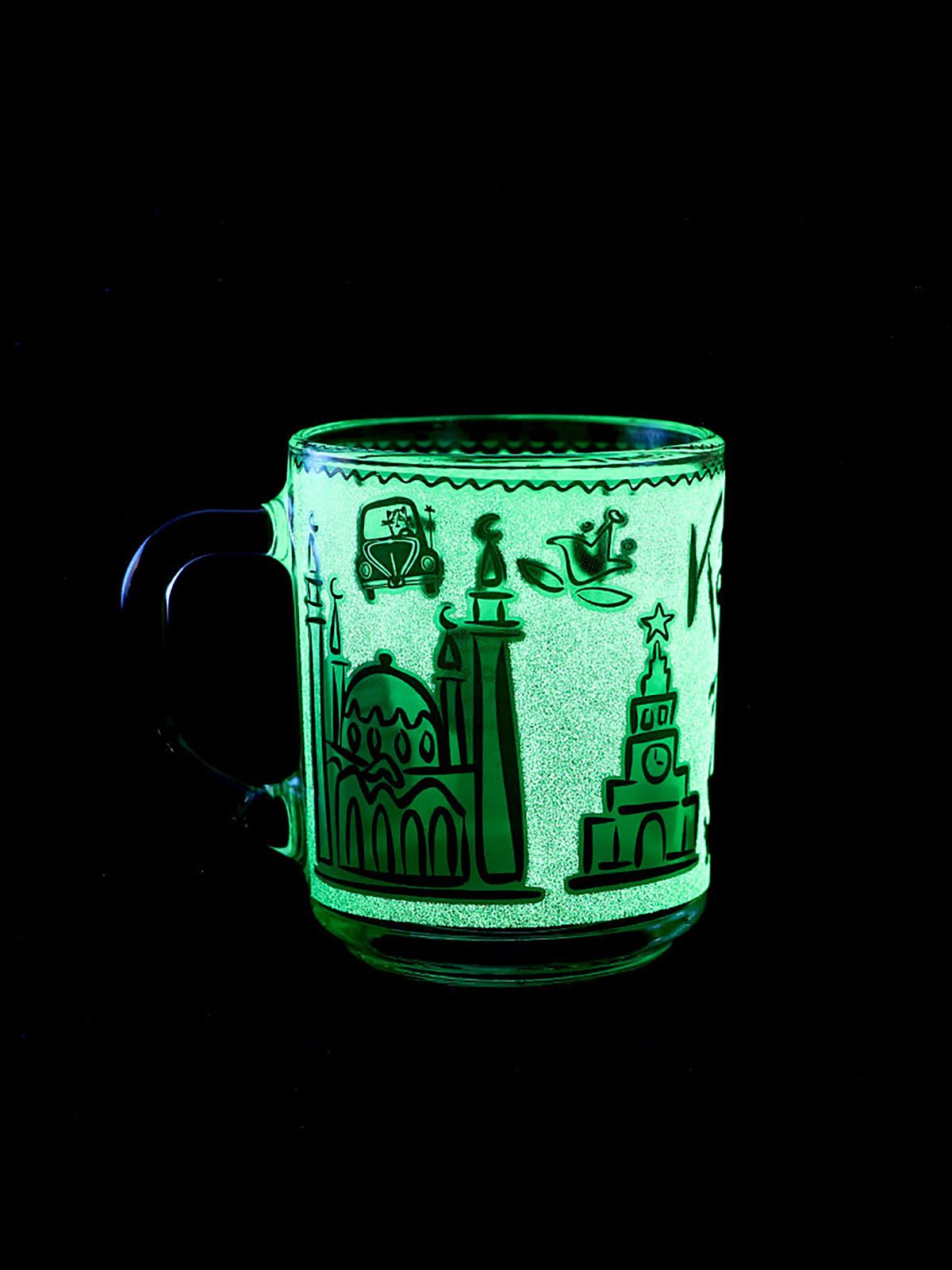 Кружка стеклянная с изображением достопримечательностей Казани, прямая, красный цвет, 250мл., для чая и кофе