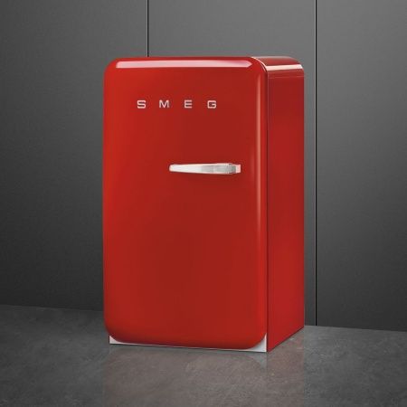 Отдельностоящий однодверный холодильник Smeg FAB10LRD5