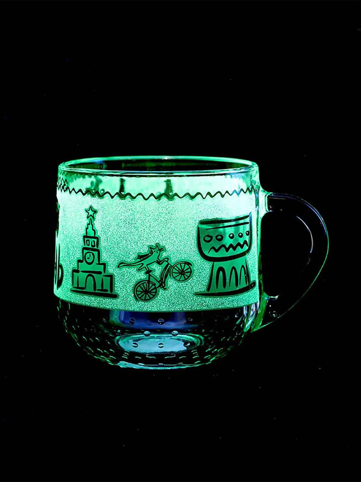 Кружка стеклянная с изображением достопримечательнотей Казани, форма бочонок, бирюзовый цвет, 300мл., для чая и кофе