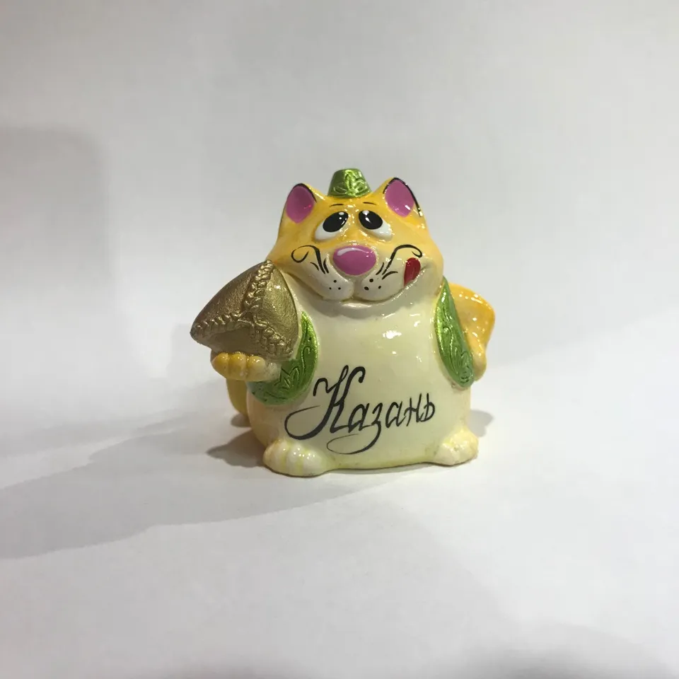 Кот с треугольником Казань 5см (зеленый)